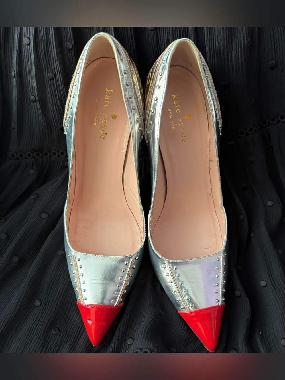 Kate Spade Silver Embossed Flames Heels Size 7.5